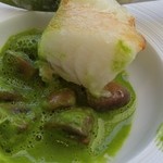 ナクレ - メロ マッシュルーム クレソンとバターのソース
      