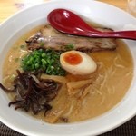 まるげん - 海老豚骨ラーメン