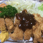 桃乳舎 - カツライス 600円