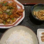 Wakamatsu - 鮪のピリ辛炒め定食！