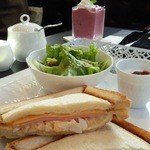 Cafe&Dining Nuevo - 【モーニング　ホットサンド】