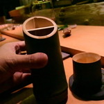 Kaizan - 地元の酒「都美人」は竹筒で提供される