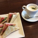 栗栗珈琲 - BLTサンドイッチとスープのセット