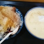 古早味豆花 - 黒糖氷とタピオカ豆花