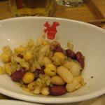 トーキョールー - サイドメニューの豆サラダ