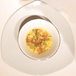 ジョンティ アッシュ - ランチコース 5110円 の北海道産　栗南瓜の滑らかなスープ 秋トリュフとクルトンを浮かべて