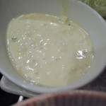 とんかつ多酒多彩 地蔵 - たっぷりのタルタル