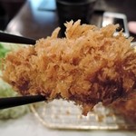 箸にずっしりきます。