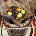 美山荘 - 銀杏朴葉味噌