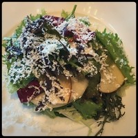 ユニオン スクエア トウキョウ - シーザーサラダが美味しかったよー。
                フルーツ入りでお上品なお味。ら