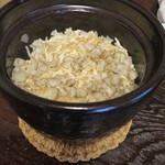 美山荘 - やまごぼうとお揚げの炊き込みご飯