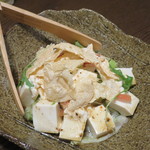 Sobashubou Tokubei - 豆腐と湯葉のサラダ　756円