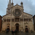 Chef Express - ランチの後、モデナの街を散策。モデナ大聖堂