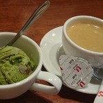 ビッレリア バブルクラフト - 濃厚な宇治金時ジェラート、エスプレッソのような深みあるコーヒー