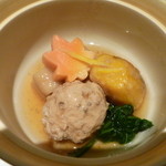 築地丸五 - 炊き合わせ：鴨野菜つくね