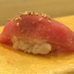 くりや - 虎杖浜の風乾させたたらこの握り