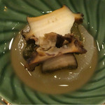 くりや - アワビと肝ソース