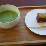 茶気茶気 - この日のお菓子は栗蒸し羊羹でしたぁ＾＾；