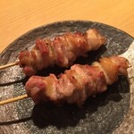 Sumibi Toriyakiniku Shinzan - 名古屋コーチンもも串　３２０円