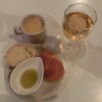 Marishiza - 白ワインとスープとパンとオリーブオイル