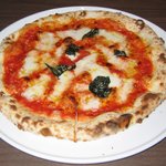 Pizzeria Osteria Farina - マルゲリータ