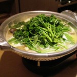 鳥さわっつ - 鳥鍋大