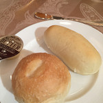 レンブラントホテル大分 - パンは2種類♪