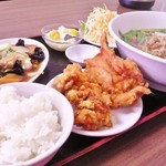 久香居 - 八宝菜定食：880円