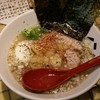 パイナップルラーメン屋さん　パパパパパイン