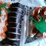 深清鮓 - 海老の押し寿司６３０円＋巻寿司４２４円