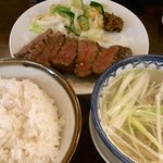 牛たん炭焼き 利久 東口本店 - 極定食（\1,600）