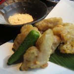 円らく 所沢荘 - 「信州赤鶏せせりの唐揚」は、柚子塩で！