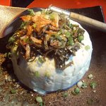 円らく 所沢荘 - 九州産じゃっこと辛子高菜のおぼろ豆腐