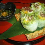 円らく 所沢荘 - 牛肉ユッケの生春巻き