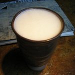 円らく 所沢荘 - 陶器で頂くきめ細かな泡の生ビール