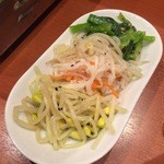 大昌園 - ナムル盛り合わせ