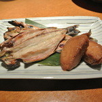 酒とそば まるき - ヤマメの一夜干し