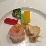 重慶飯店 麻布賓館 - 海老とつぶ貝の塩炒め