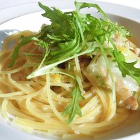Fish Bank TOKYO - レイトランチセット<平日限定> 1649円 の自家製ベーコンと白菜のクリームスパゲッティー柚子風味