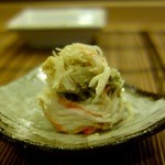 鮨駒 - ［2015/11］酒肴⑥ ズワイガニのミルフィーユ仕立て：これ一つに蟹の旨みが凝縮。