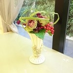 コート ル・ヴァン - 活けてあるお花もオシャレ♪