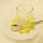 コート ル・ヴァン - 【秋の味覚ランチ】お口直しの氷菓子（梨のソルベ）