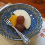 割烹あべ - 梨　柿　葡萄