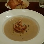 プティタプティ - マッシュルームとポルチーニのクリームポタージュ