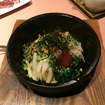 焼肉寿々 - 石焼ビビンバです。