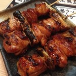 和鶏屋 - H.27.7.12.夜 ねぎま(タレ) @140円税別×3本