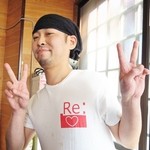 とものもと - 晴 大城店主(俺を撮れとの指示に従い撮影)