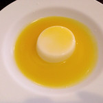 レストラン 花水 - ヨーグルトのパンナコッタ フルーツのスープ仕立て
