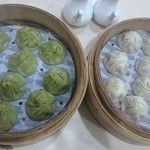 京鼎楼 - 烏龍茶小籠包と小籠包