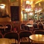Au Pere Tranquille - 店内